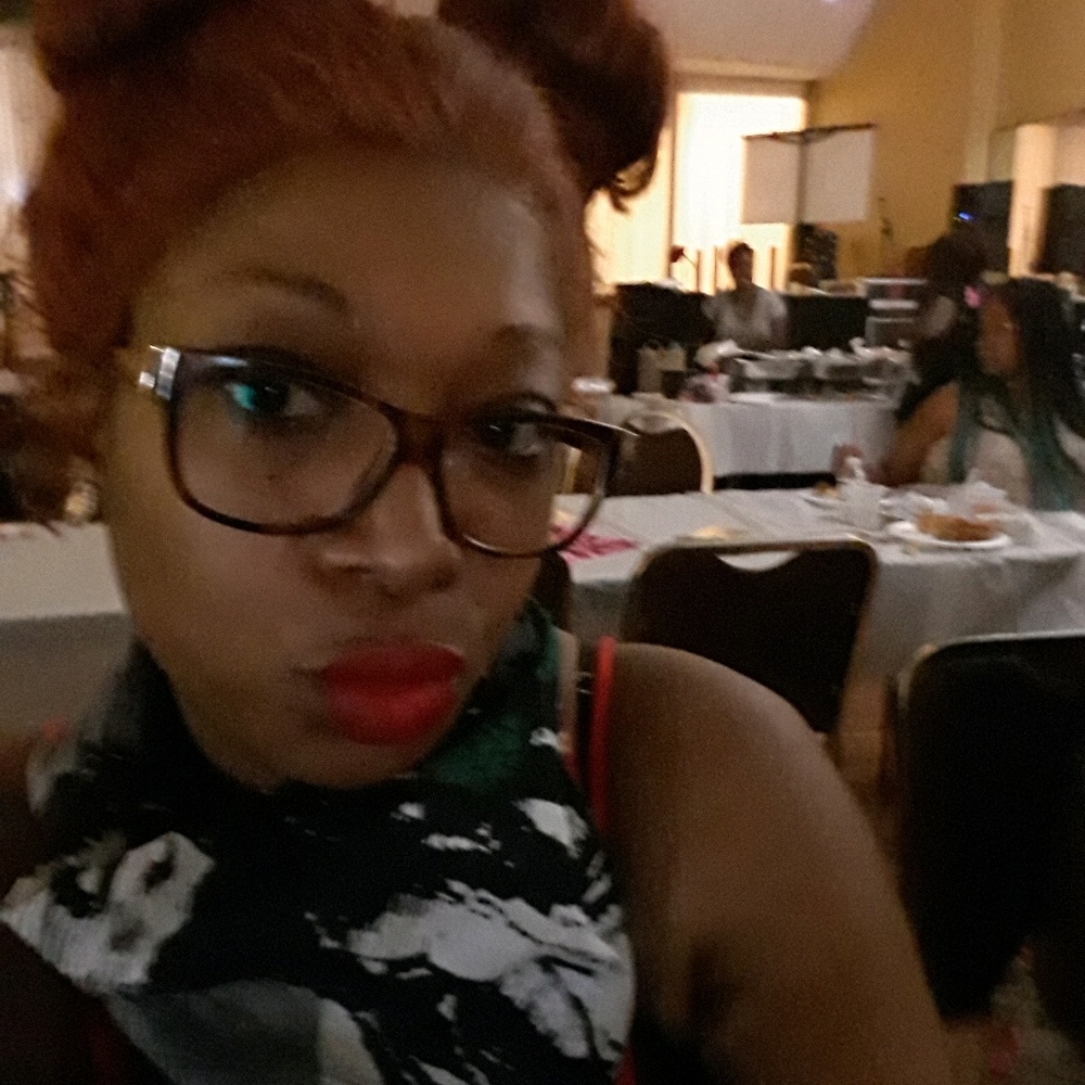 Meet your Posher, Beianka